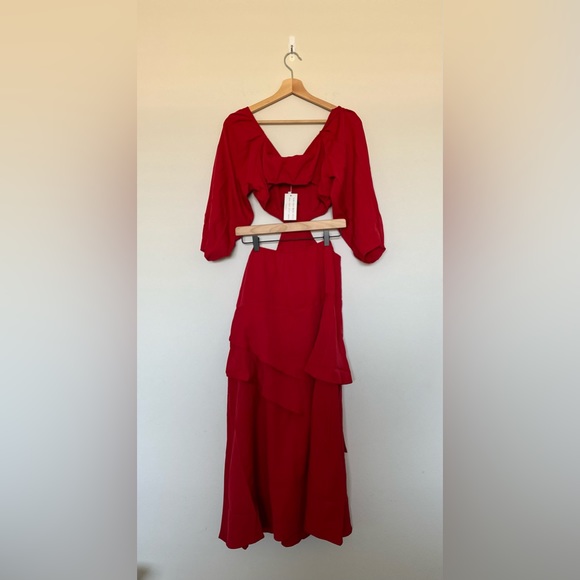 NWOT Simplee Cut Out Waist Ruffle Trim Dress - Picture 3 of 4